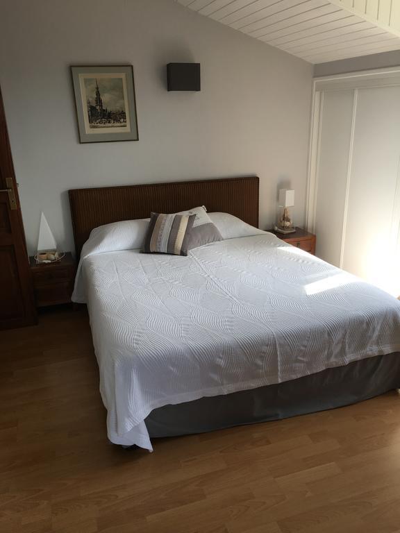 Guest House Maison Iratzean Ascain Bagian luar foto